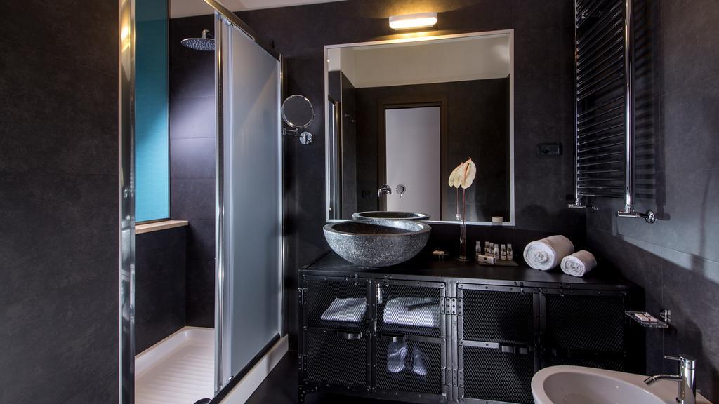 Qt Suites Roma Zimmer foto